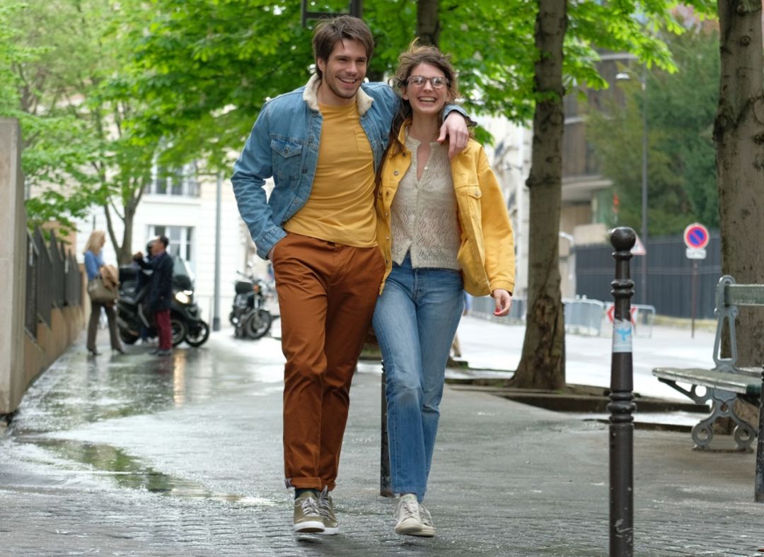 变形金刚4客串女主角,变形金刚4男主20岁女主17岁