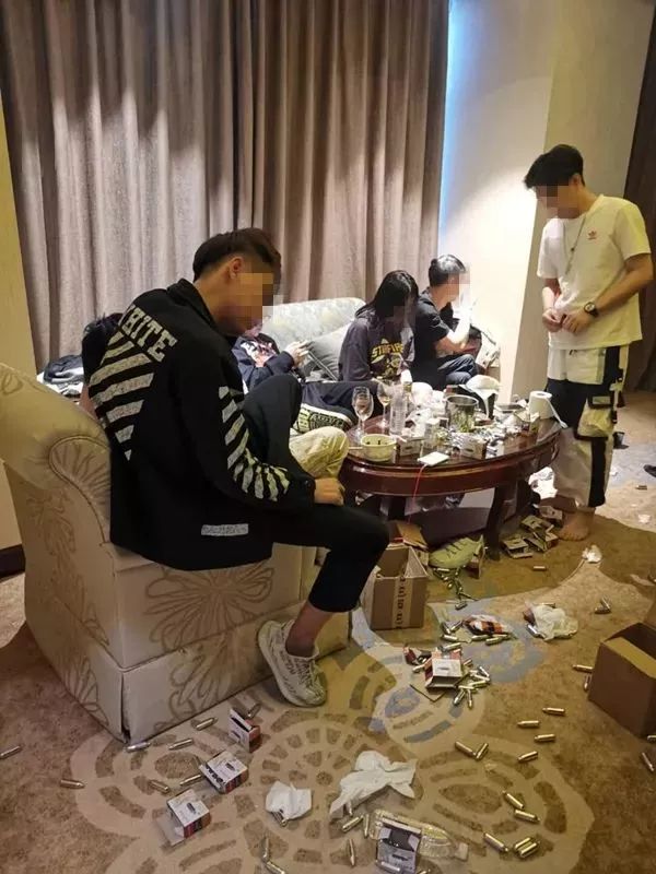 今年湖州首起|“富二代”们碰这种东西被拘留！