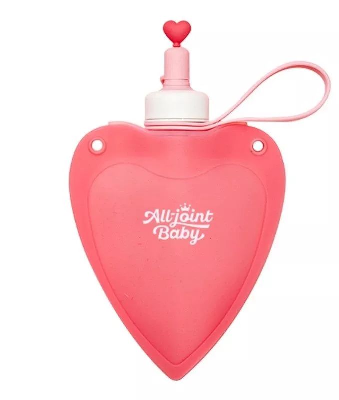 可以折叠的水壶好有创意,可以拉出来的爱心包包