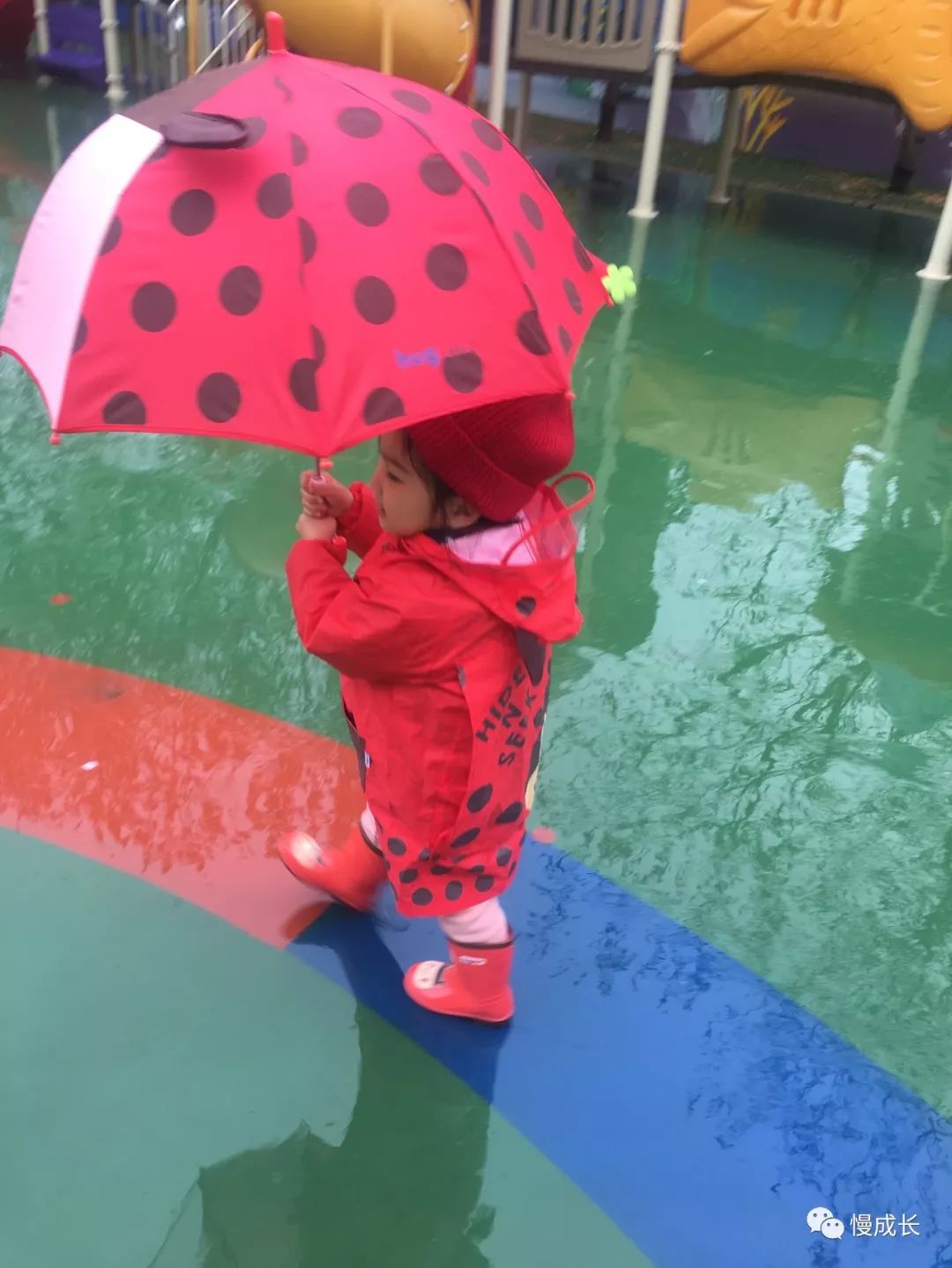 宝宝雨鞋雨衣1-3岁防滑可爱,儿童可爱超萌雨衣