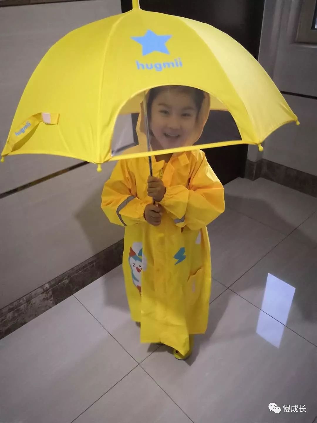 宝宝雨鞋雨衣1-3岁防滑可爱,儿童可爱超萌雨衣