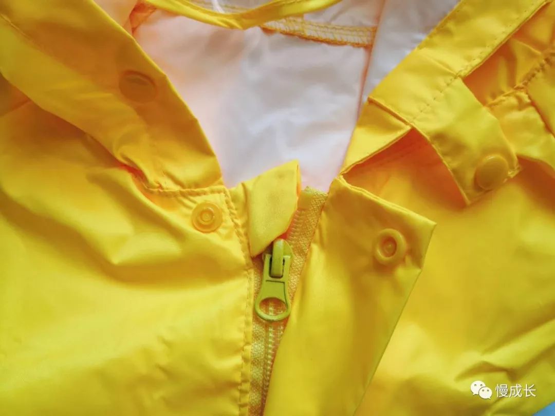 宝宝雨鞋雨衣1-3岁防滑可爱,儿童可爱超萌雨衣