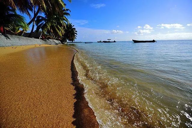 电子签又一国!海景堪比马代,物价却比泰国还低!直飞碾压朋友圈99%好友