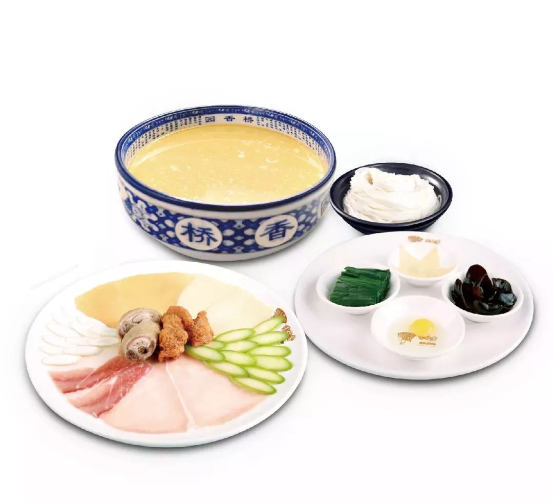 昆明吃过桥米线最好的地方,云南昆明潮玩店