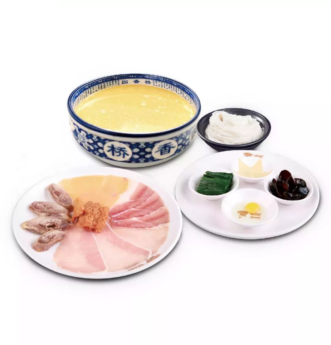 昆明吃过桥米线最好的地方,云南昆明潮玩店