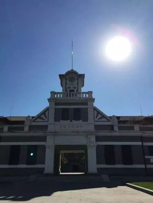 人民币上有错字？中国印钞造币总公司回应，让人涨见识！