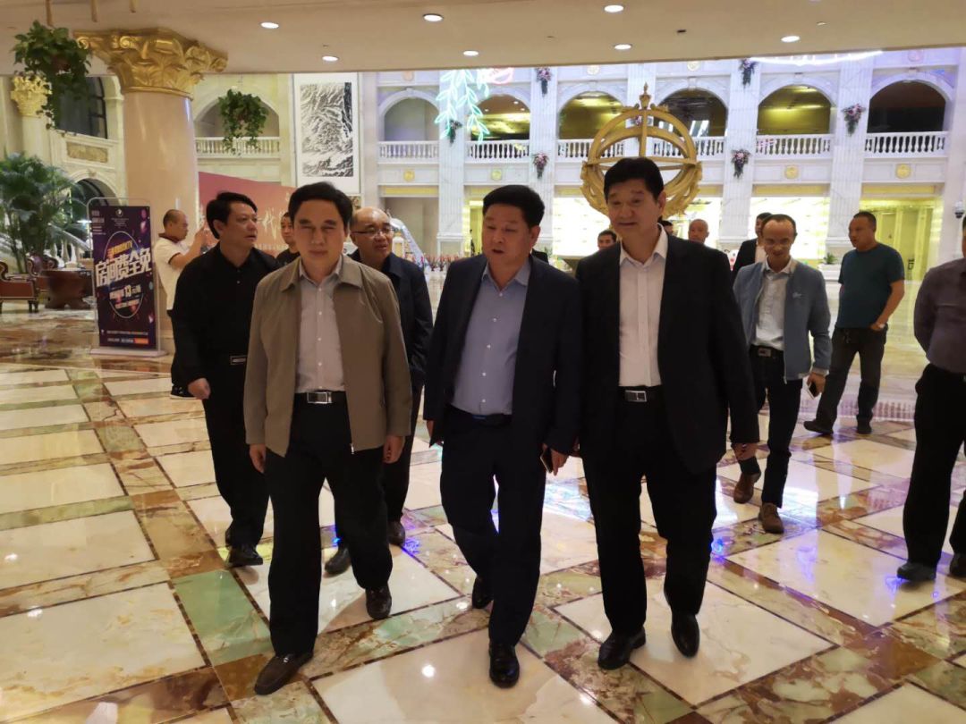 佛山陶瓷潭洲展,广东佛山潭洲会展中心陶瓷展览会