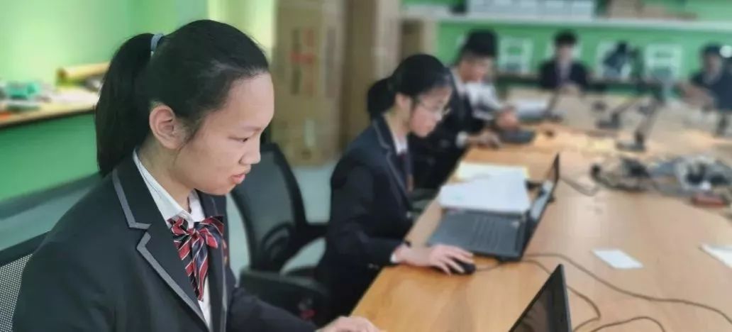 上海市宝山中学靠近复旦大学,宝山区与复旦共建学校