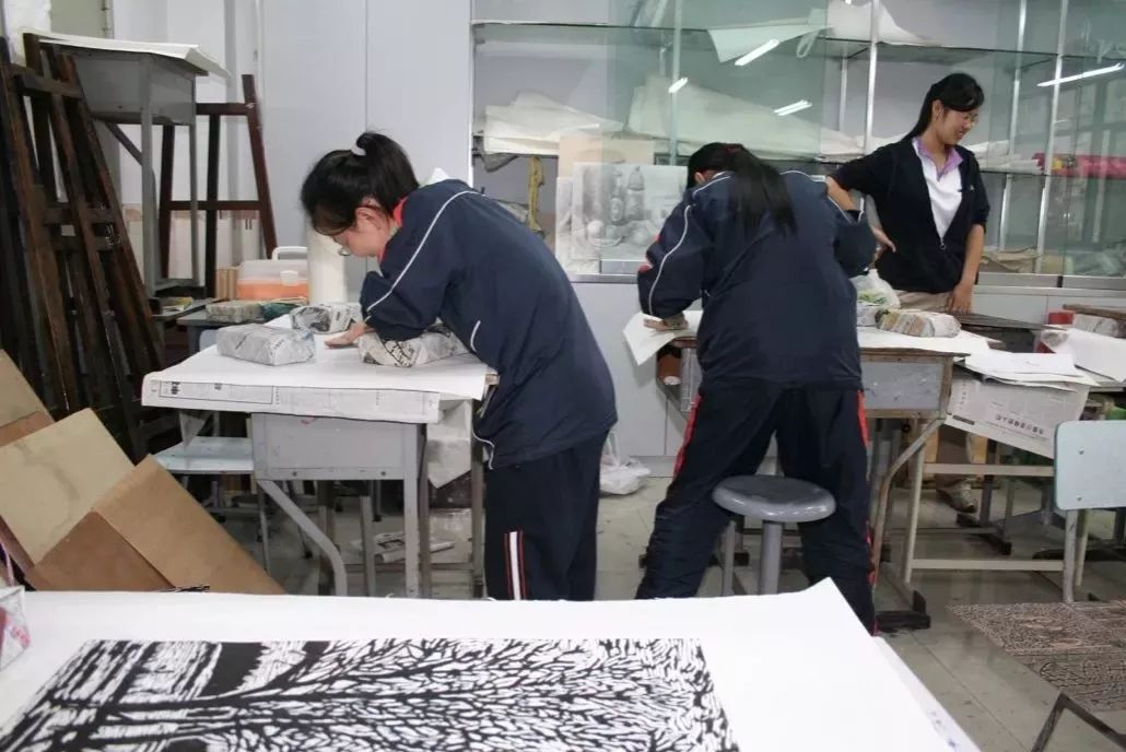 上海市宝山中学靠近复旦大学,宝山区与复旦共建学校