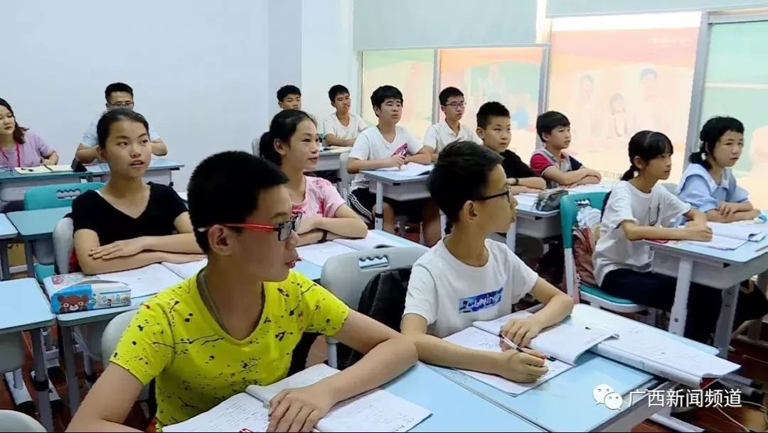 南宁民办“小升初”今年不“考”了？！电脑派位+面谈为何让家长更焦虑