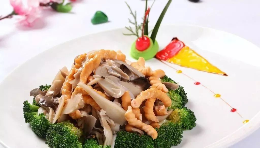 【每日一品】武都橄榄油，液体黄金的秘密都在这里了