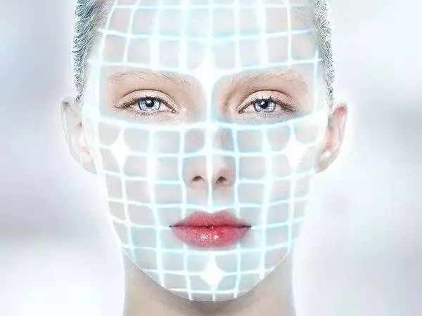 关于防晒怎么涂你需要知道的事儿,这么多年你的防晒真的涂对了吗