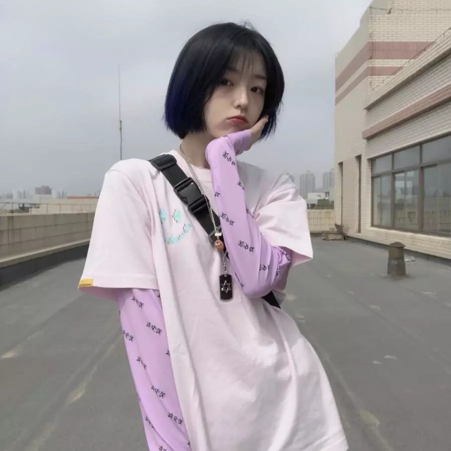 aj1的灰金钩和白色金钩,aj1小倒钩和红钩黑脚趾