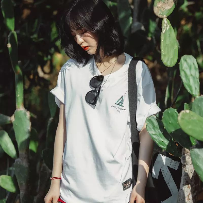 aj1的灰金钩和白色金钩,aj1小倒钩和红钩黑脚趾