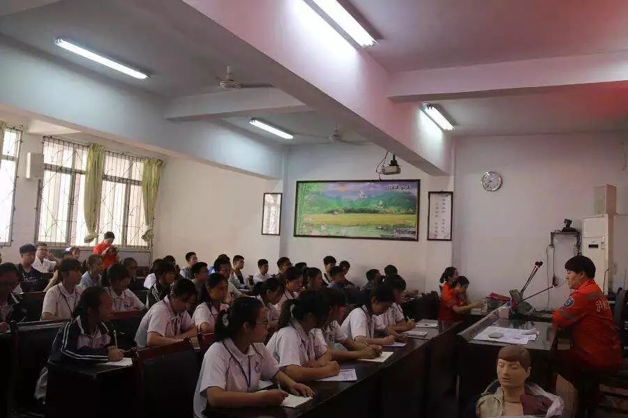 学习救护知识守护生命安全,学会急救知识守护生命安全