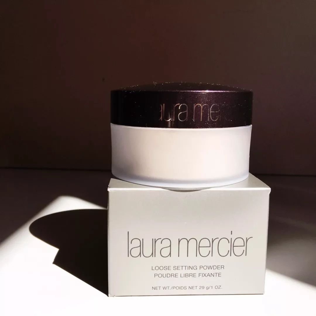 拒绝做“猪刚鬣”，这些散粉让你无忧无虑过夏天~