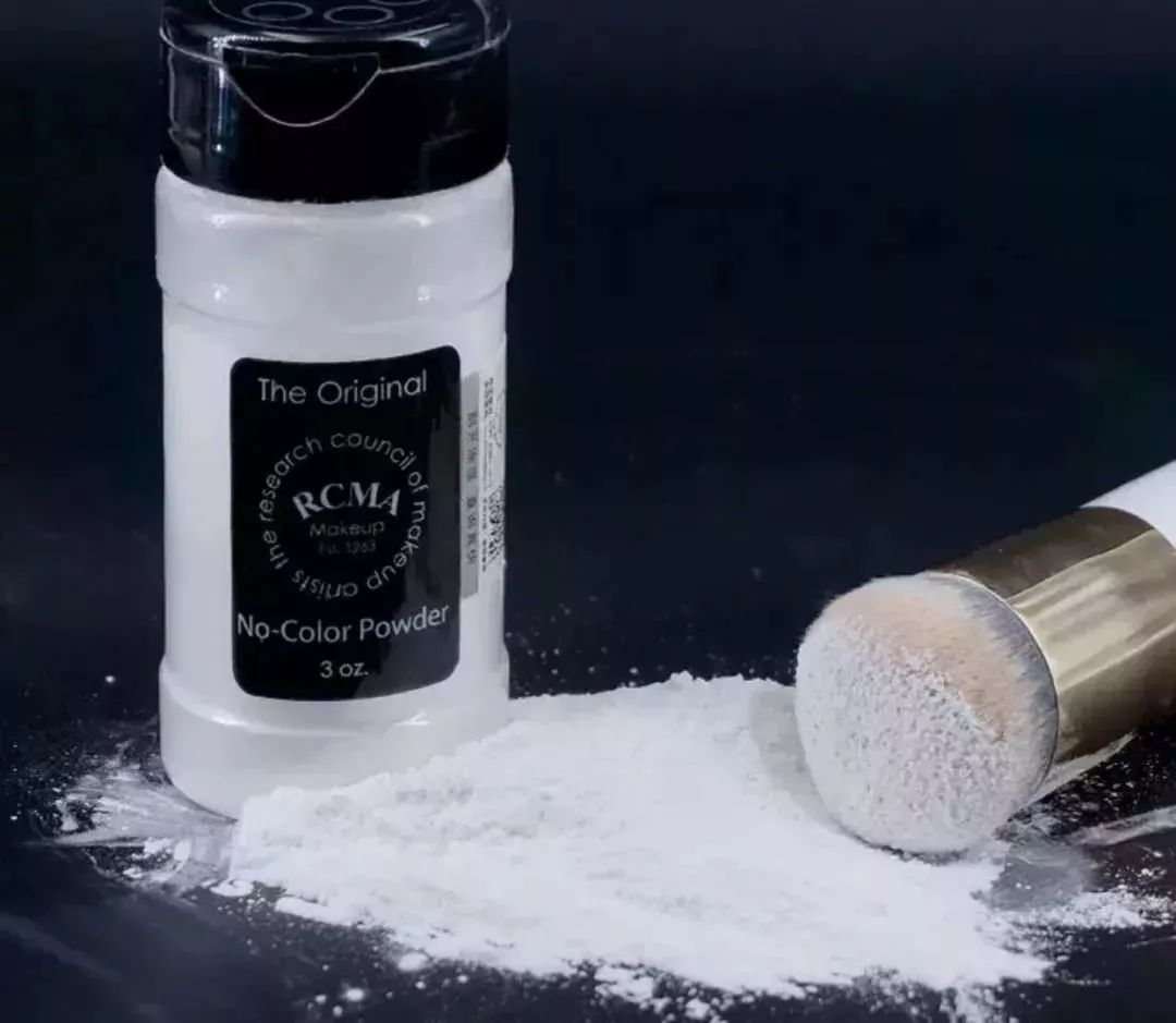 拒绝做“猪刚鬣”，这些散粉让你无忧无虑过夏天~