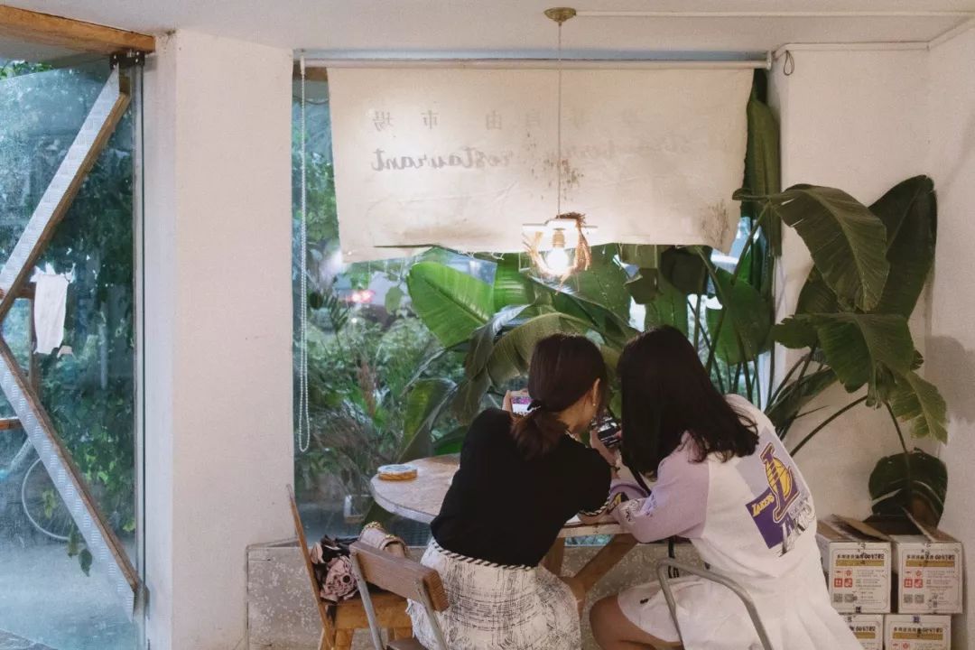 厦门|哎哟？这两家店有点野！