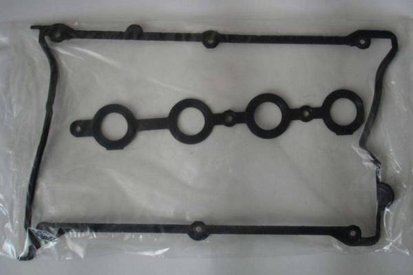 火花塞上有机油是怎么回事,火花塞上面有油怎么回事