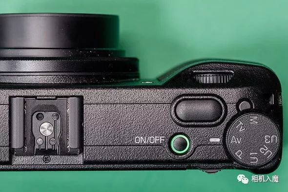 买理光gr2还是gr3,理光gr值得买吗