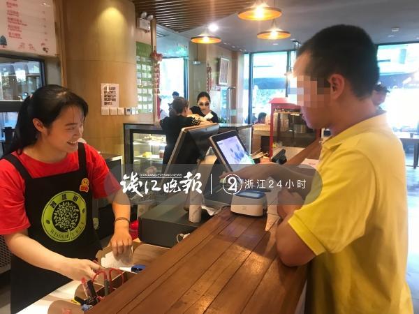 一个自闭症患儿家庭的7年,一个自闭症的家庭