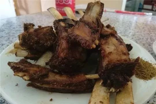 大连赶海抓海鲜的最佳地点黑石礁,大连市区蚬子赶海地点推荐