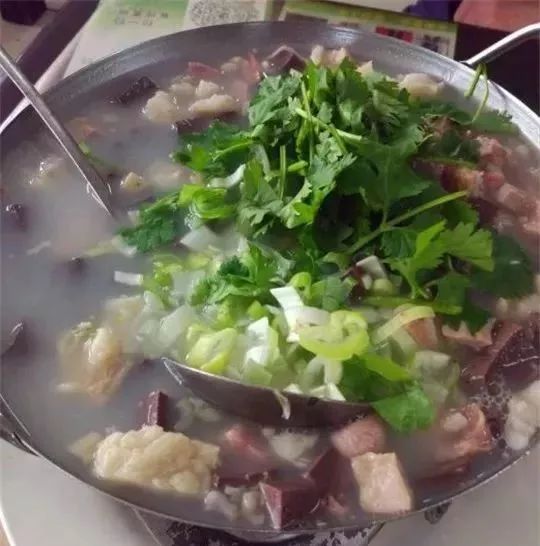 大连赶海抓海鲜的最佳地点黑石礁,大连市区蚬子赶海地点推荐