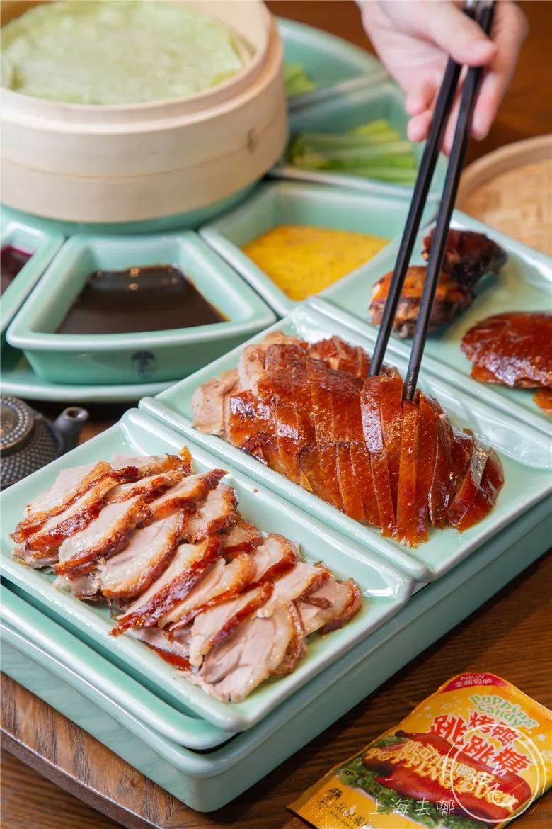 浦东新地标480米,上海浦东逛吃一条街