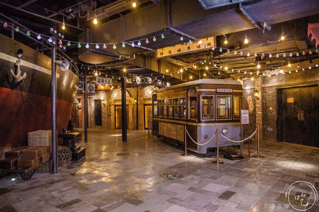 浦东新地标480米,上海浦东逛吃一条街