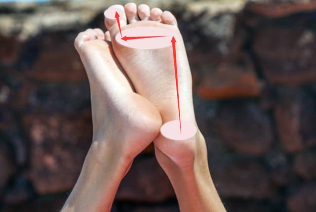 图解鞋底磨损4大类型,一个月鞋底就磨损是不是质量问题