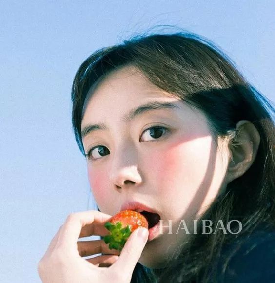 夏天头疼的不是防晒而是化了妆怎么补防晒