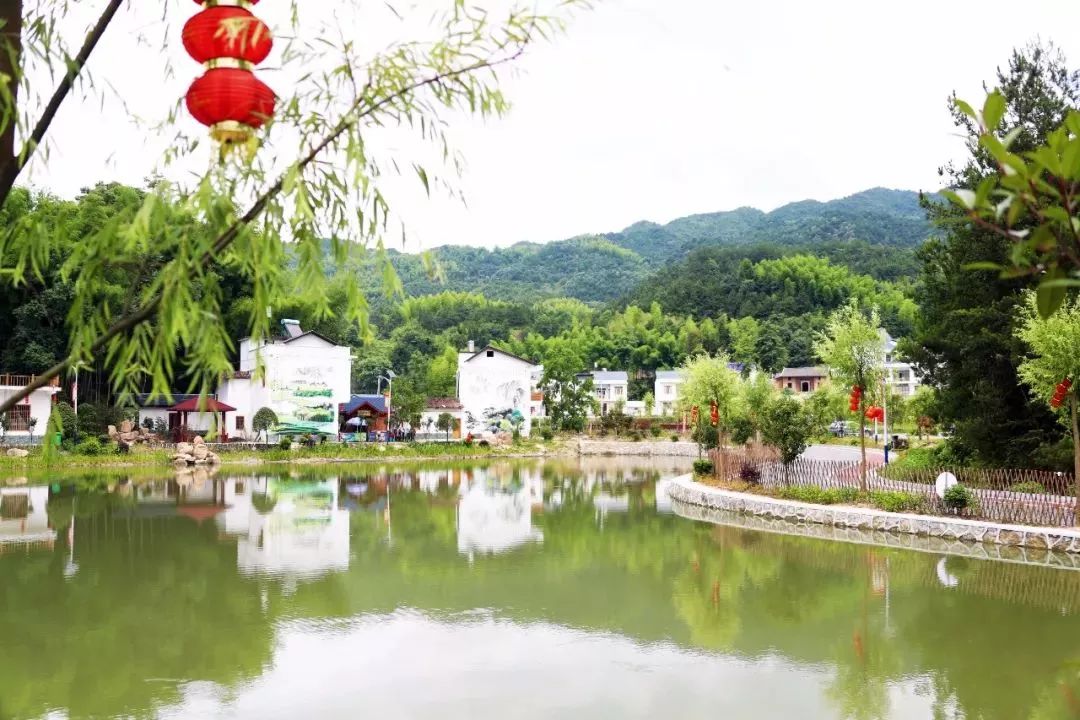 人均不到500元的旅行，说走就走的咸宁！