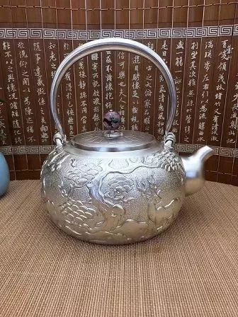 喝茶的人为什么要点香,喝茶用银杯银壶怎么样