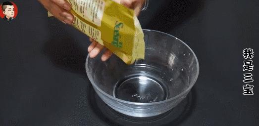 杨梅用盐洗不泡能洗干净嘛,杨梅能用盐清洗干净吗