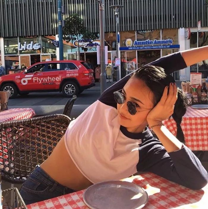 保姆拍照pose教程,保姆级拍照姿势很火