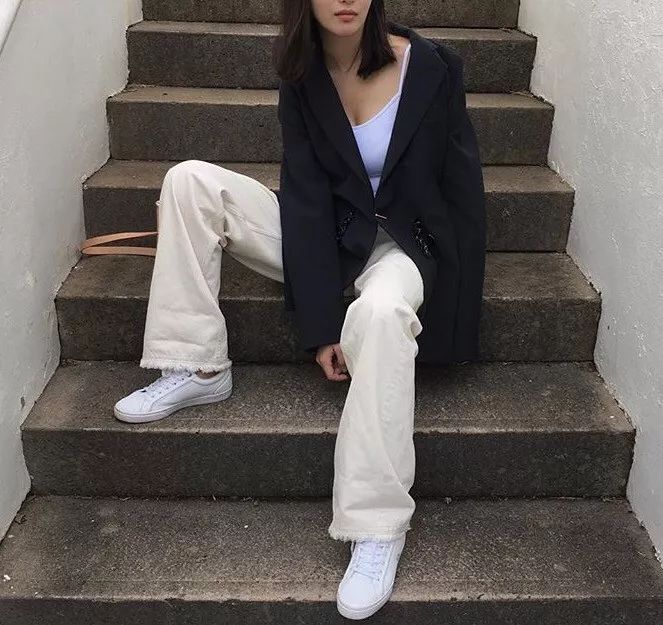 保姆拍照pose教程,保姆级拍照姿势很火