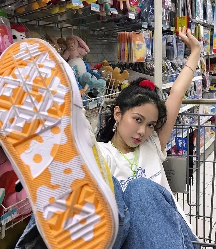 保姆拍照pose教程,保姆级拍照姿势很火