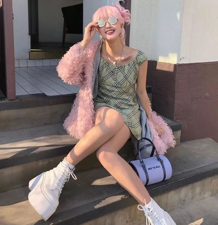 保姆拍照pose教程,保姆级拍照姿势很火