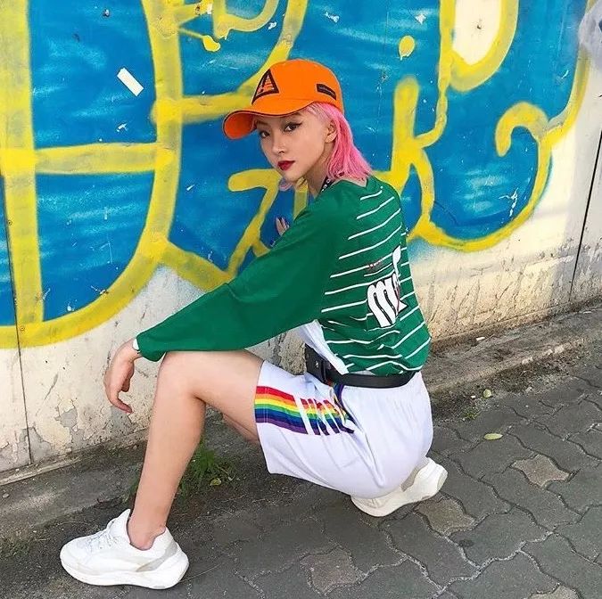 保姆拍照pose教程,保姆级拍照姿势很火