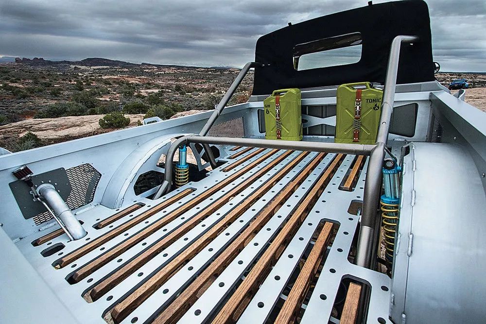 情怀中的王炸,JeepM-715FiveQuarter概念皮卡