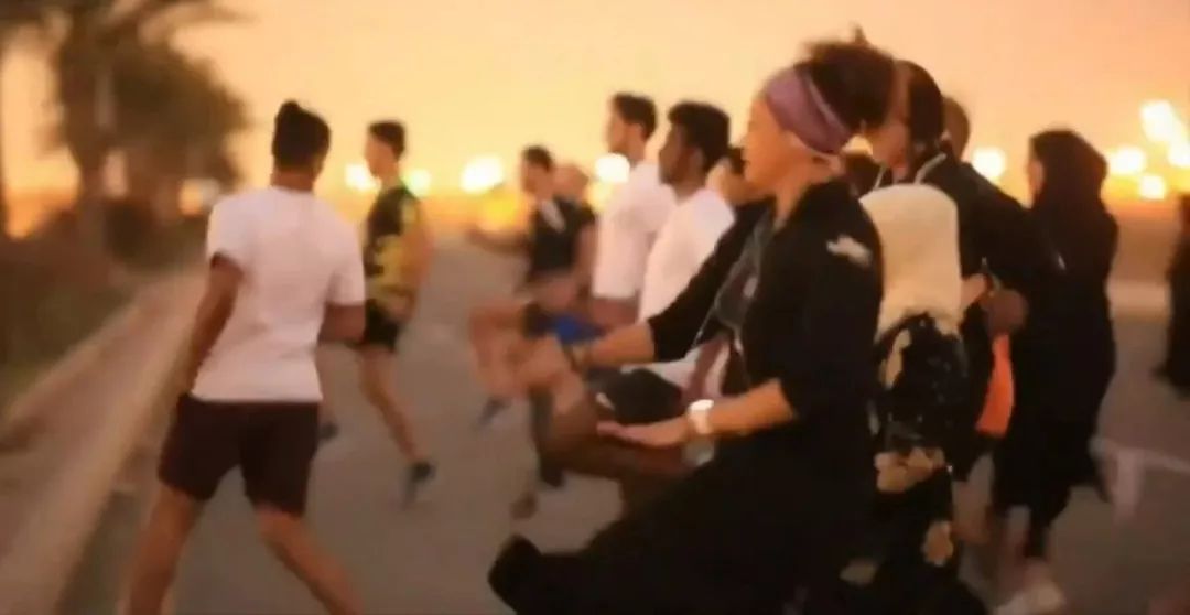 打破传统沙特女性城市路跑领风潮