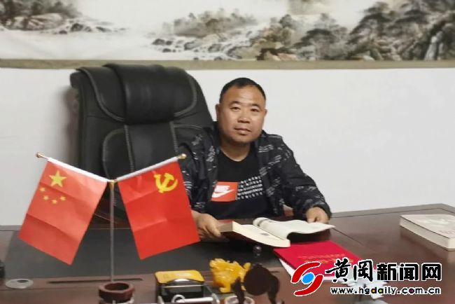 胡顺:“英雄山“上红色情