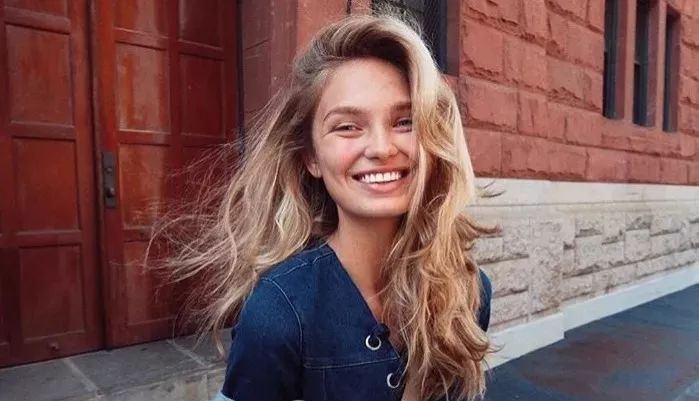 中长发是齐的还是有层次的好看,中长发怎么样烫发