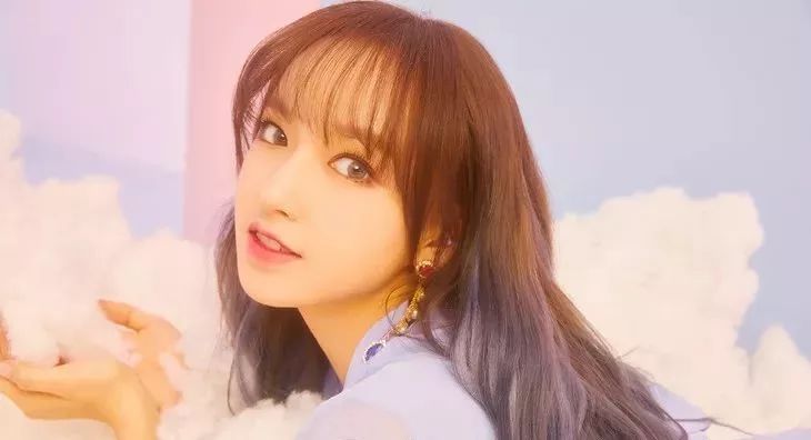 中长发是齐的还是有层次的好看,中长发怎么样烫发