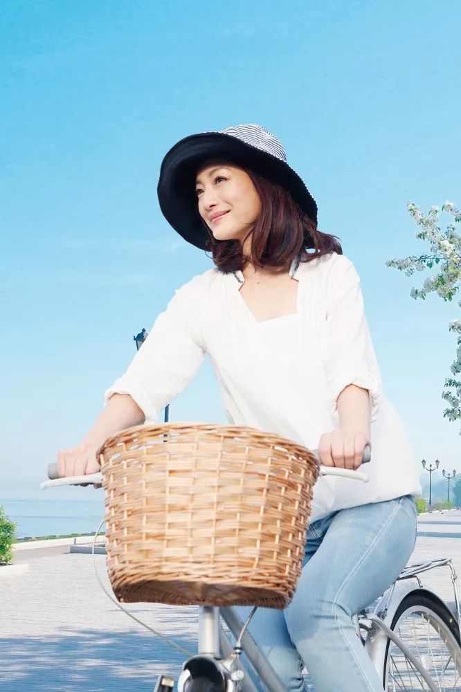 这个举动竟决定你的颜值！一组图震惊所有人：你的皮肤比想象可怕！