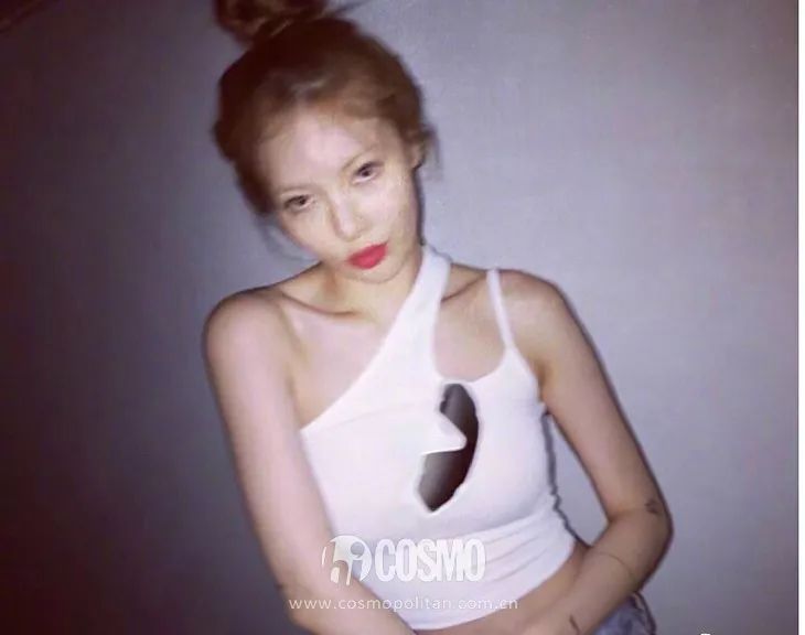 肩膀太露怎么办,肩膀溜肩怎么修饰