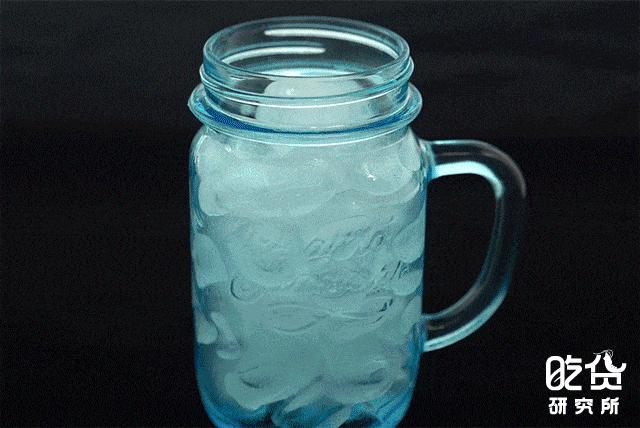 咖啡里面有什么东西,咖啡中有墨鱼汁吗