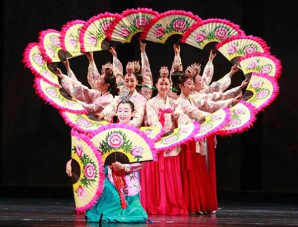 浜哄湪闊╁浗,浜哄湪闊╁浗韬笉鐢卞繁