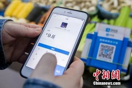 支付宝微信里的钱被盗刷了怎么办,2017微信支付宝被盗刷事件