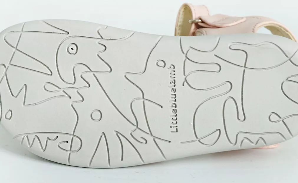 小蓝羊儿童凉鞋,舒适百搭不磨脚粗跟凉鞋推荐